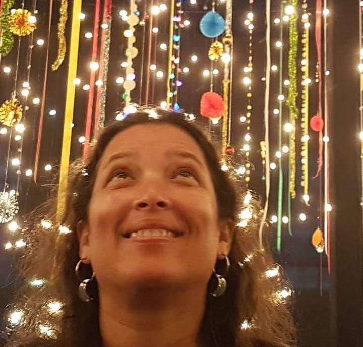 Retrato da professora sorrindo